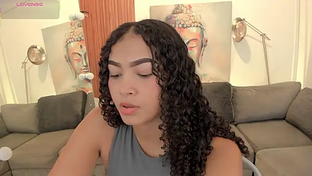 ailann_'s cam snapshot