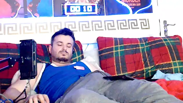 FuckToyBoy69's cam snapshot