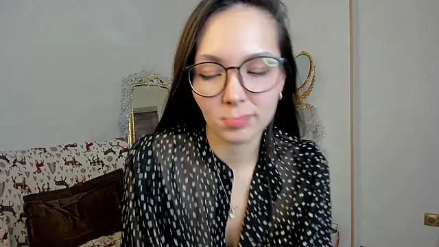 elina_syui's cam snapshot