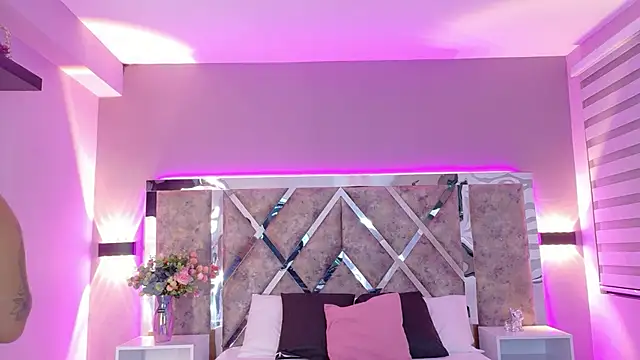 Liaevans__'s cam snapshot