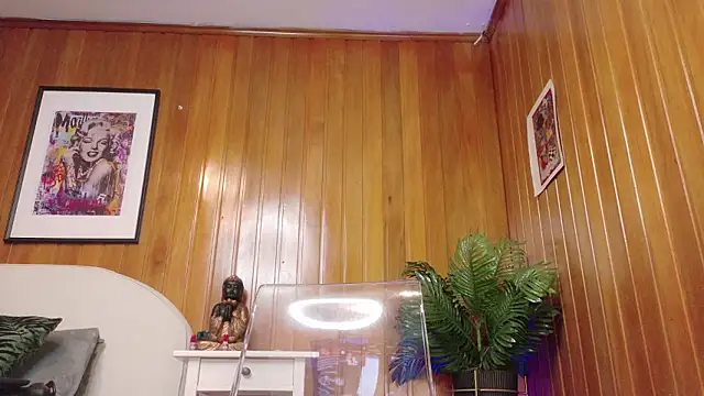 Zafiro_Gem_'s cam snapshot