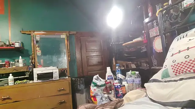 charactrzero's cam snapshot