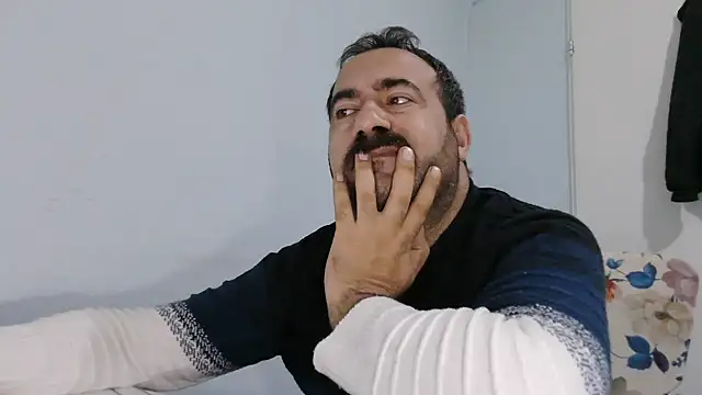 big_snakee live sex cam