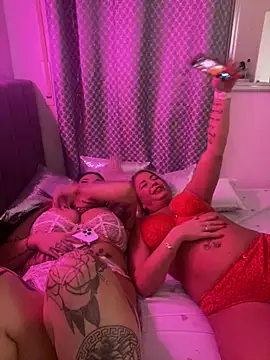 _MelinaCurves_'s cam snapshot