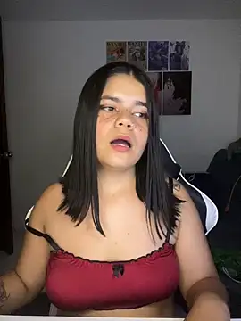 2Angela_'s cam snapshot