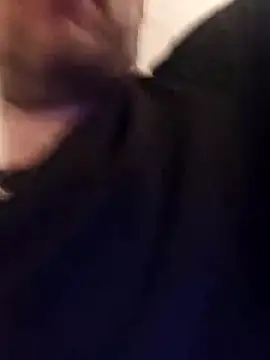 Kw8585kw's cam snapshot