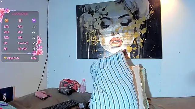 Violet_horny05's cam snapshot