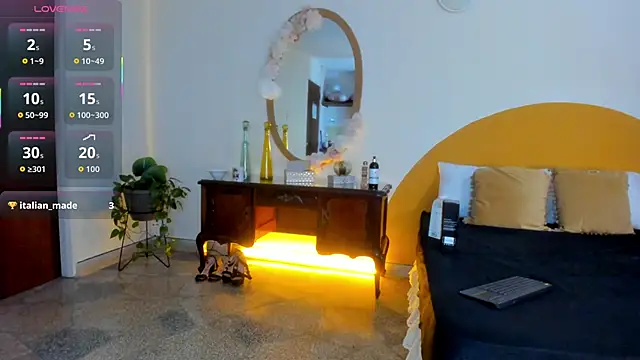 liaa_moretti_'s cam snapshot