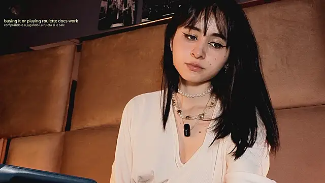 angelinepossy live sex cam