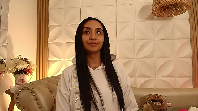 ana_riveros's cam snapshot