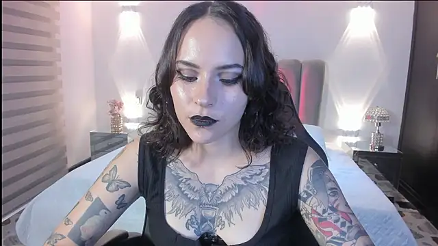 AnnyThompson_'s cam snapshot