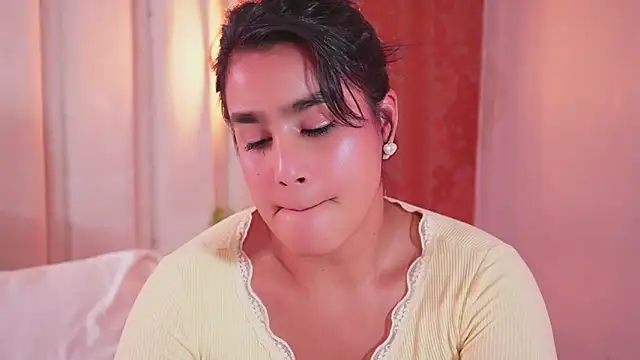 bonniekim_'s cam snapshot