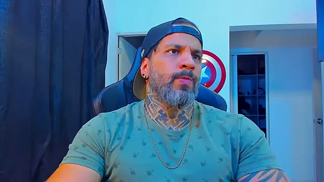 JoshRigby live sex cam