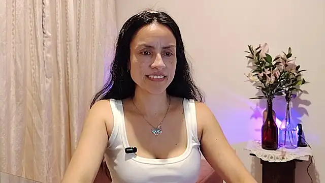 Bella_Exhibition live sex cam