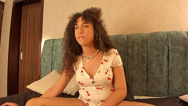 Aleera_Walton live sex cam