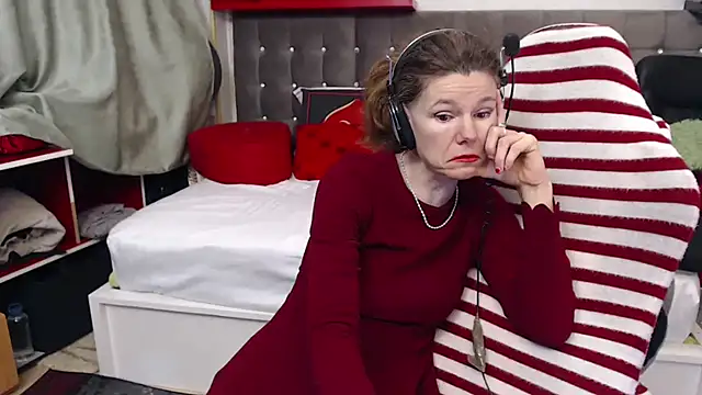 kellyterapy's cam snapshot