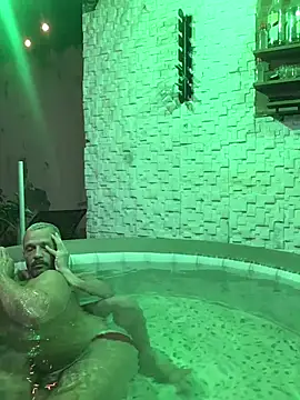 grossocalibre20 live sex cam