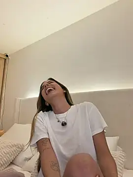 Bella_cutte_ live sex cam