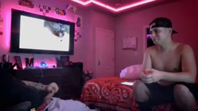 Ranthru13 live sex cam