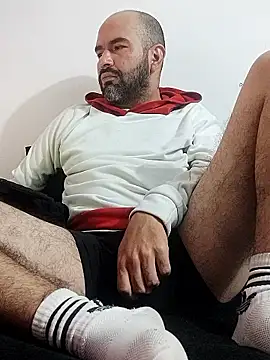 hairyandbigmann live sex cam