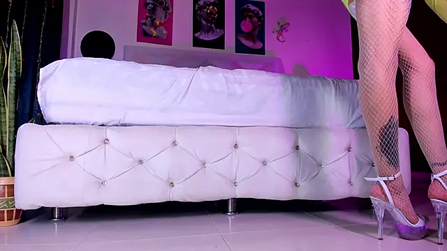 ArchieCollins's cam snapshot