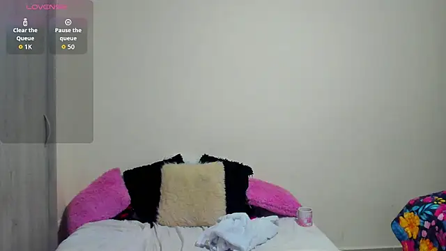 ValeryJohanson_ live sex cam