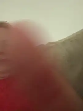 Cutebrowneyes_'s cam snapshot