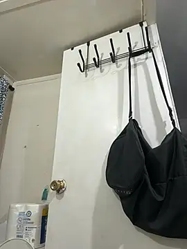 sexyhotstud12 live sex cam