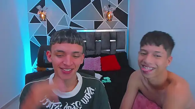Juan_Nd_Steven live sex cam