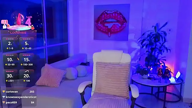 GIAglowing live sex cam