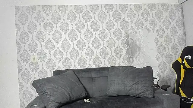 Exotic_couplex's cam snapshot