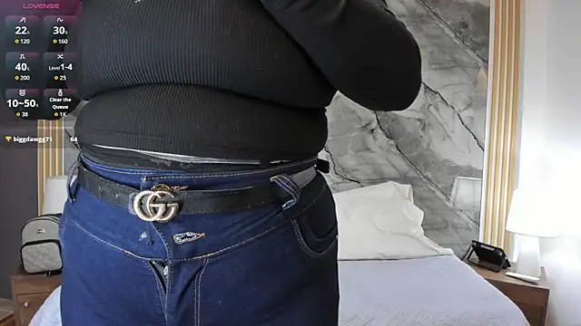 Alicee_stone_'s cam snapshot