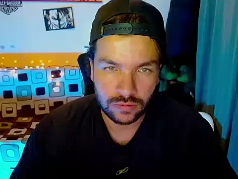 cortelioni_massimo_'s cam snapshot