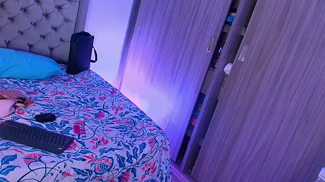 dreamsussi's cam snapshot