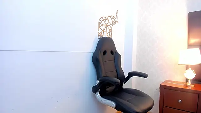 GabyMoreau's cam snapshot