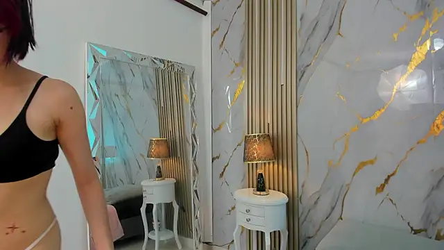 LaxiZoe's cam snapshot