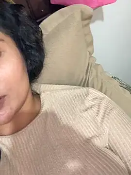 kinky_mila@xh live sex cam