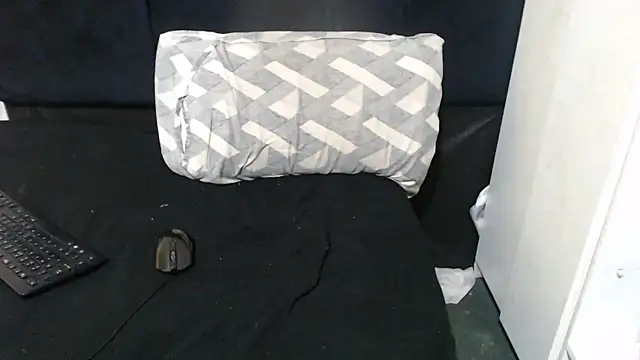 SweetHotBabby18 live sex cam