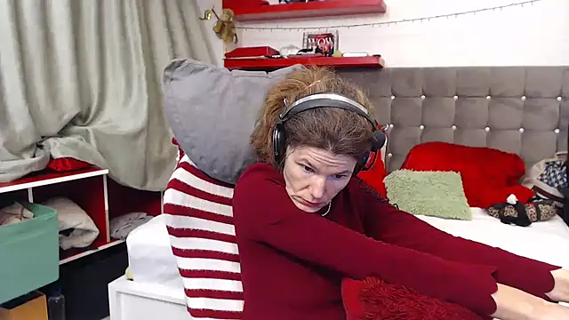 kellyterapy's cam snapshot