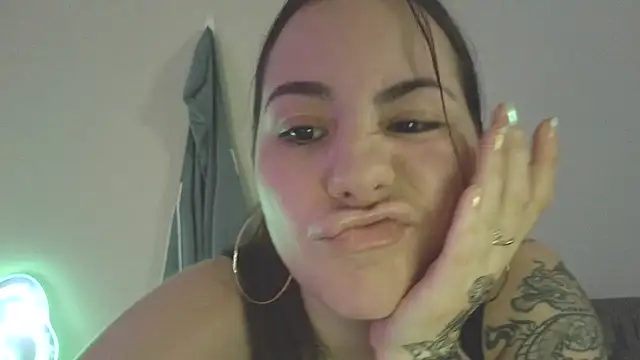 abimusic99's cam snapshot