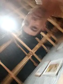 lakiste69-35 live sex cam