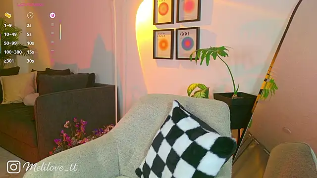 MelyTaylor_'s cam snapshot