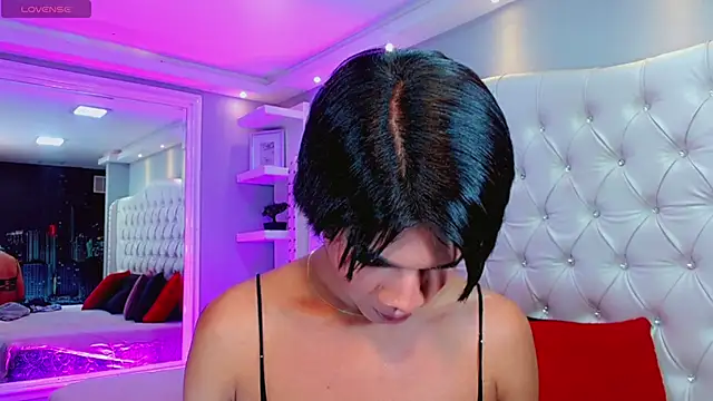 danielaCosmica_54 live sex cam