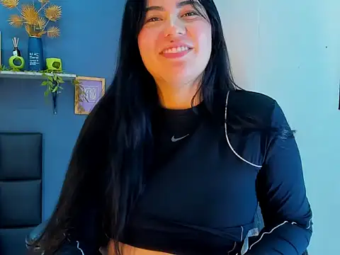 eliza_pink24's cam snapshot