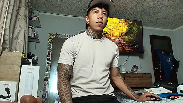 Nickhot0609 live sex cam