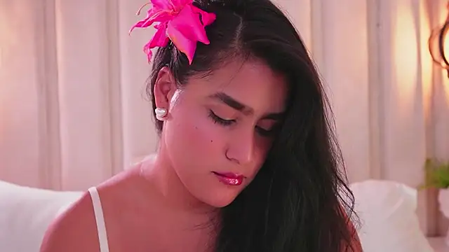 bonniekim_'s cam snapshot