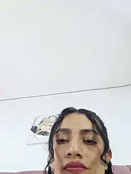 MiaKleinX's cam snapshot