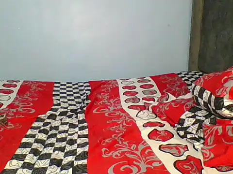 hornyqueen93's cam snapshot