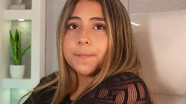 MelodyRey_ live sex cam