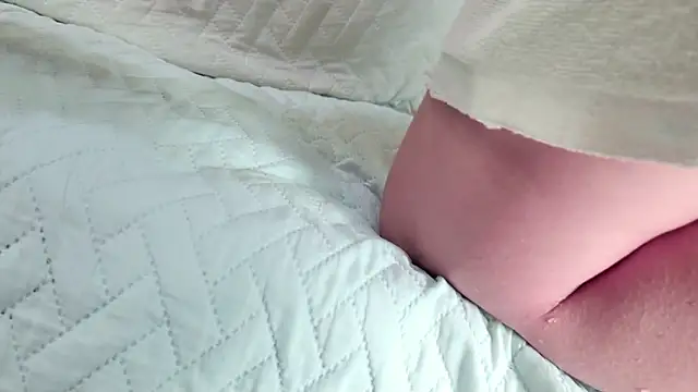 juliette_pretty_'s cam snapshot